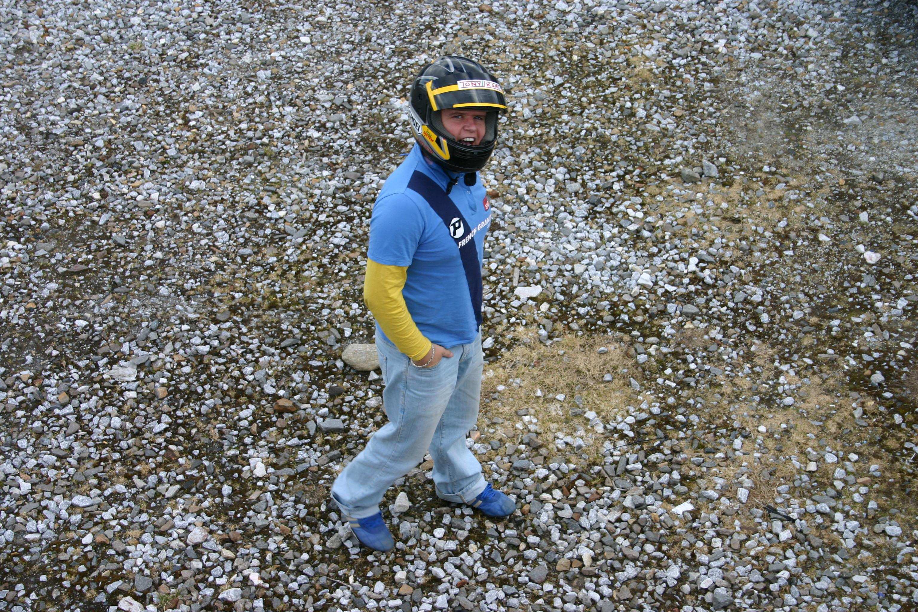 Oj, oj oj, der er jeg GIRA.!!..Rett før jeg kjører ut på ACR og svir av litt gummi ;)