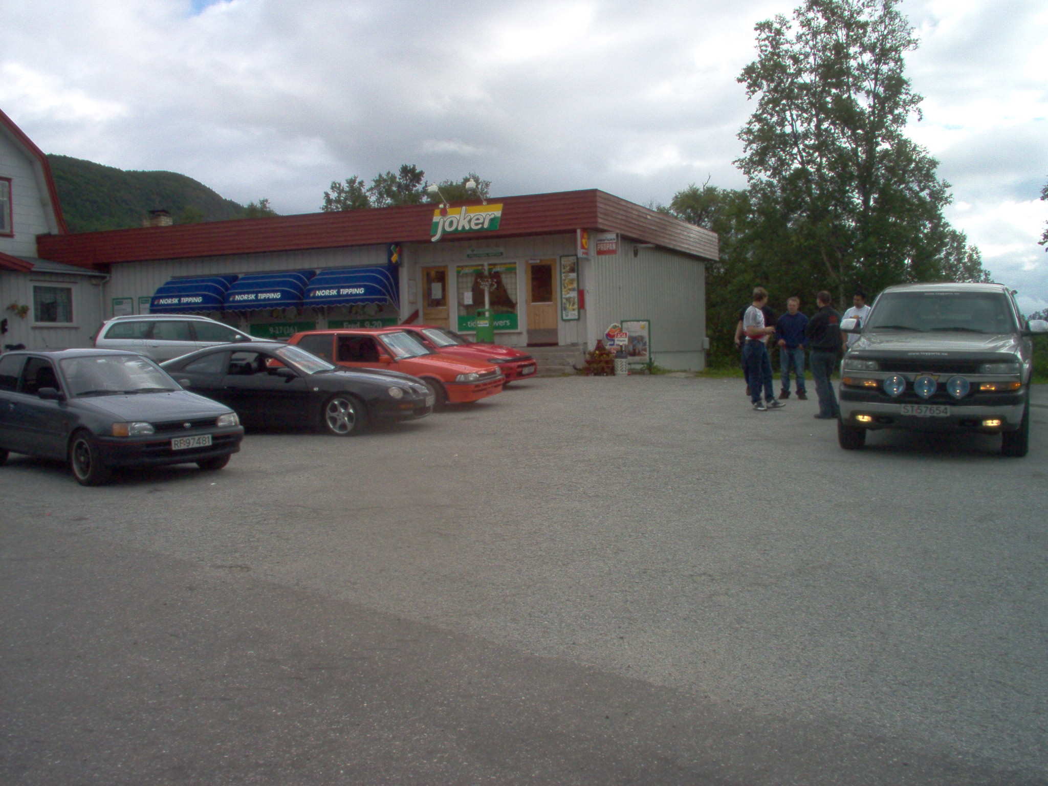 Få minutter unna flyplassen,her ble vi møtt av Christian og Markus.