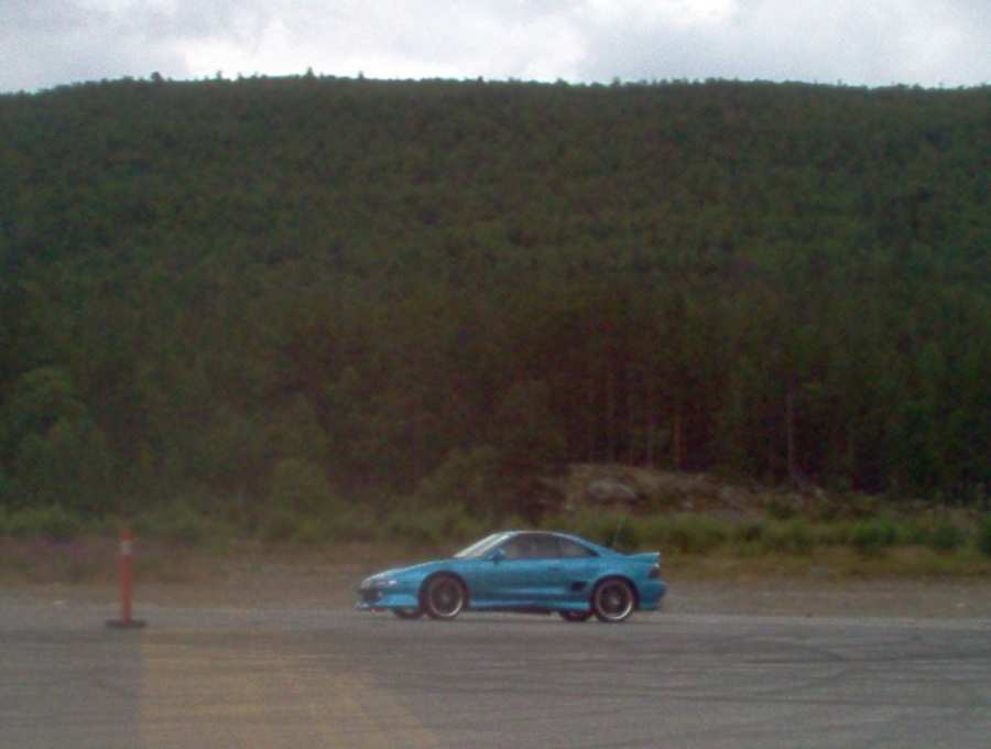 &amp;quot;neemi&amp;quot; rundt 180 grader`n