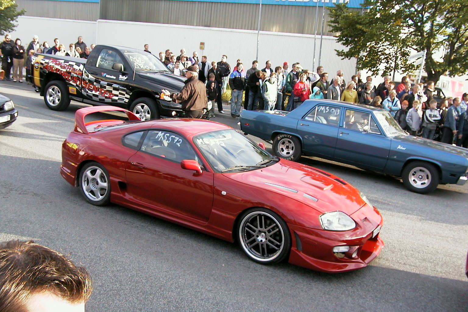 Are med 17&amp;quot; hjula med de elendige dekka på :)