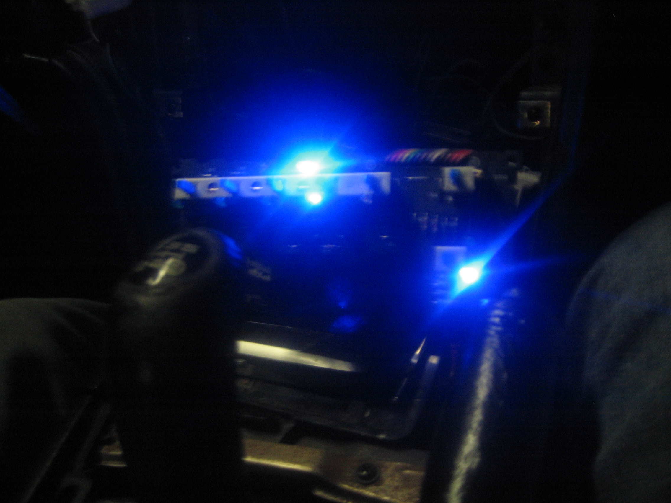 Her ser dere det pene lyset:D blir ikke så sterkt med knappene på, men utrolig fin farge=)