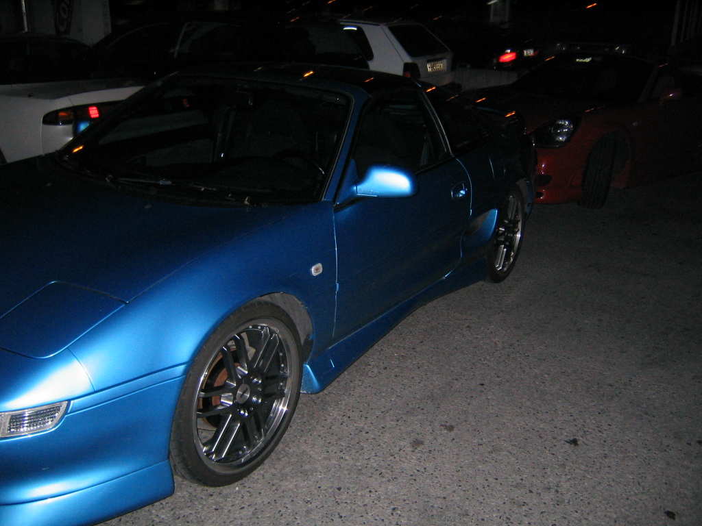 nemi sin jo og bak der var det en nyere type mr2