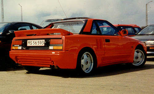 NEUmr2w1-dkmk-bagstor.jpg
