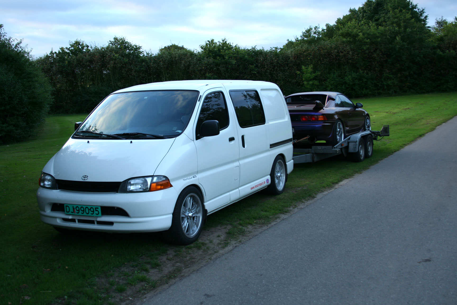 Fredags morgen utenfor motorimport.dk