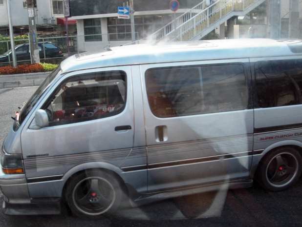 super hiace2.JPG