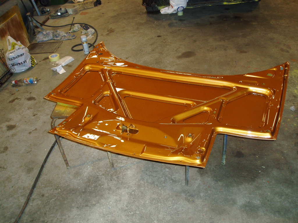 ferdig ...4 strøk klarlakk