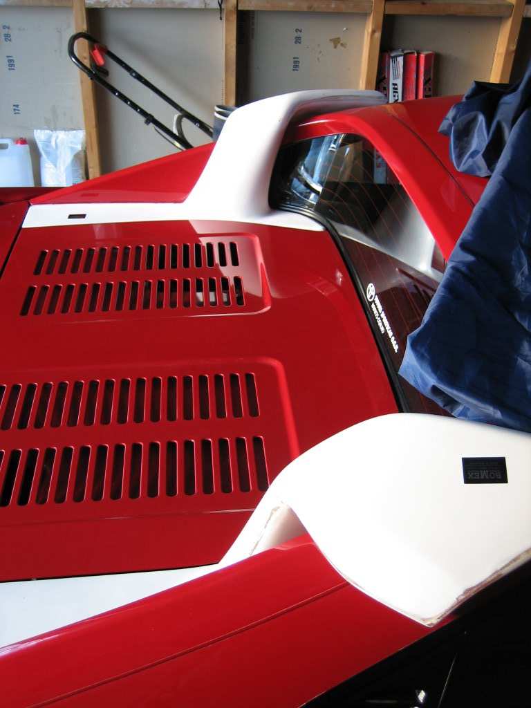 Dessuten kan jo bilen nå kjøre under vann også, ganske praktisk :)