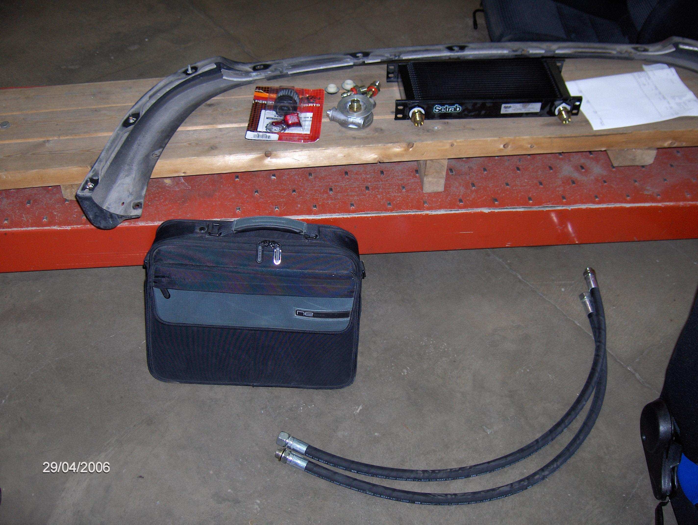 Sandwichplata, slanger og ny oljekjøler....fryktelig spennende ;)