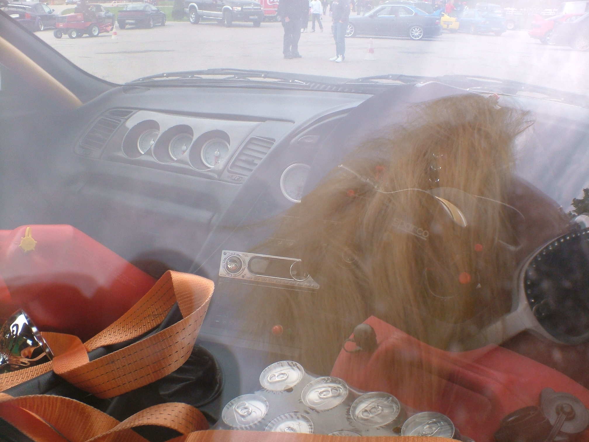 Rockford-headunit i Top Secret Supran...