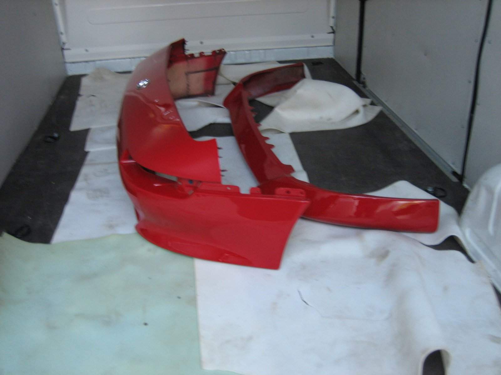 Fronten på vei til lakking.