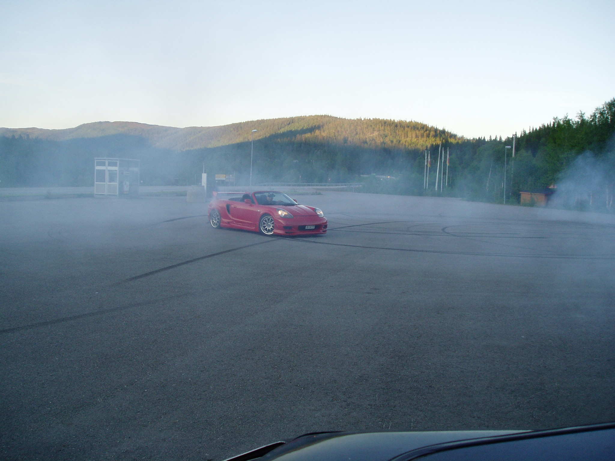 Jan Erik har sin egen måte å sjekke om diffen fortsatt fungerer...