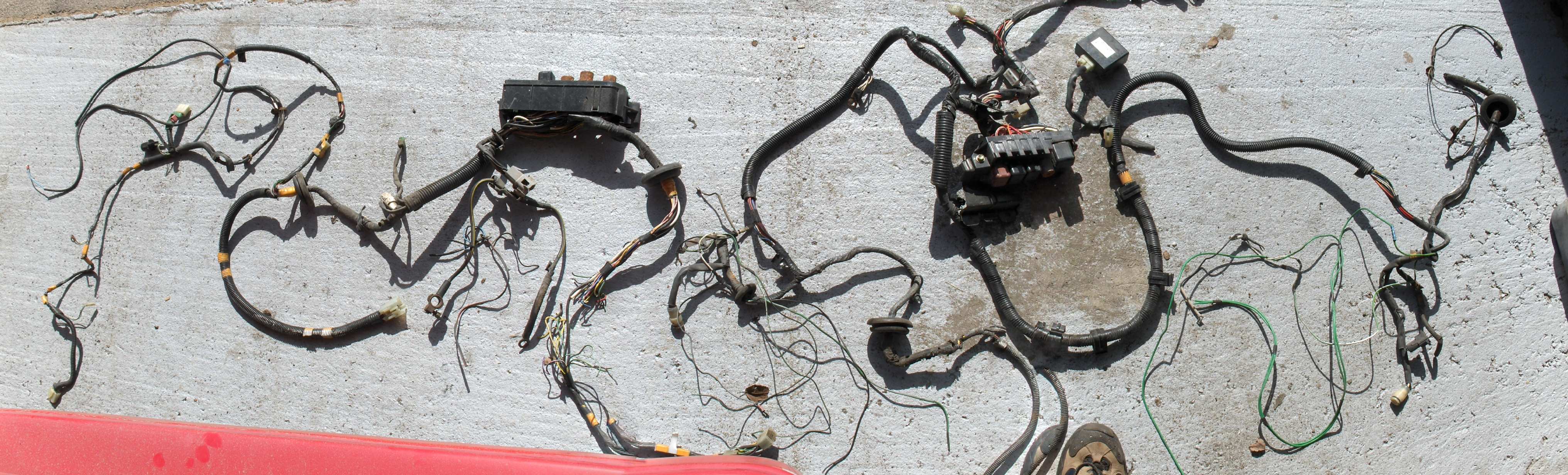 Slik ser et komplett 16V ledningsnett ut..