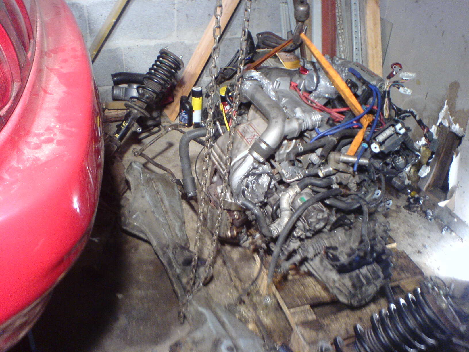 Ny motor på girkassa, klar til å heise inn snart :)