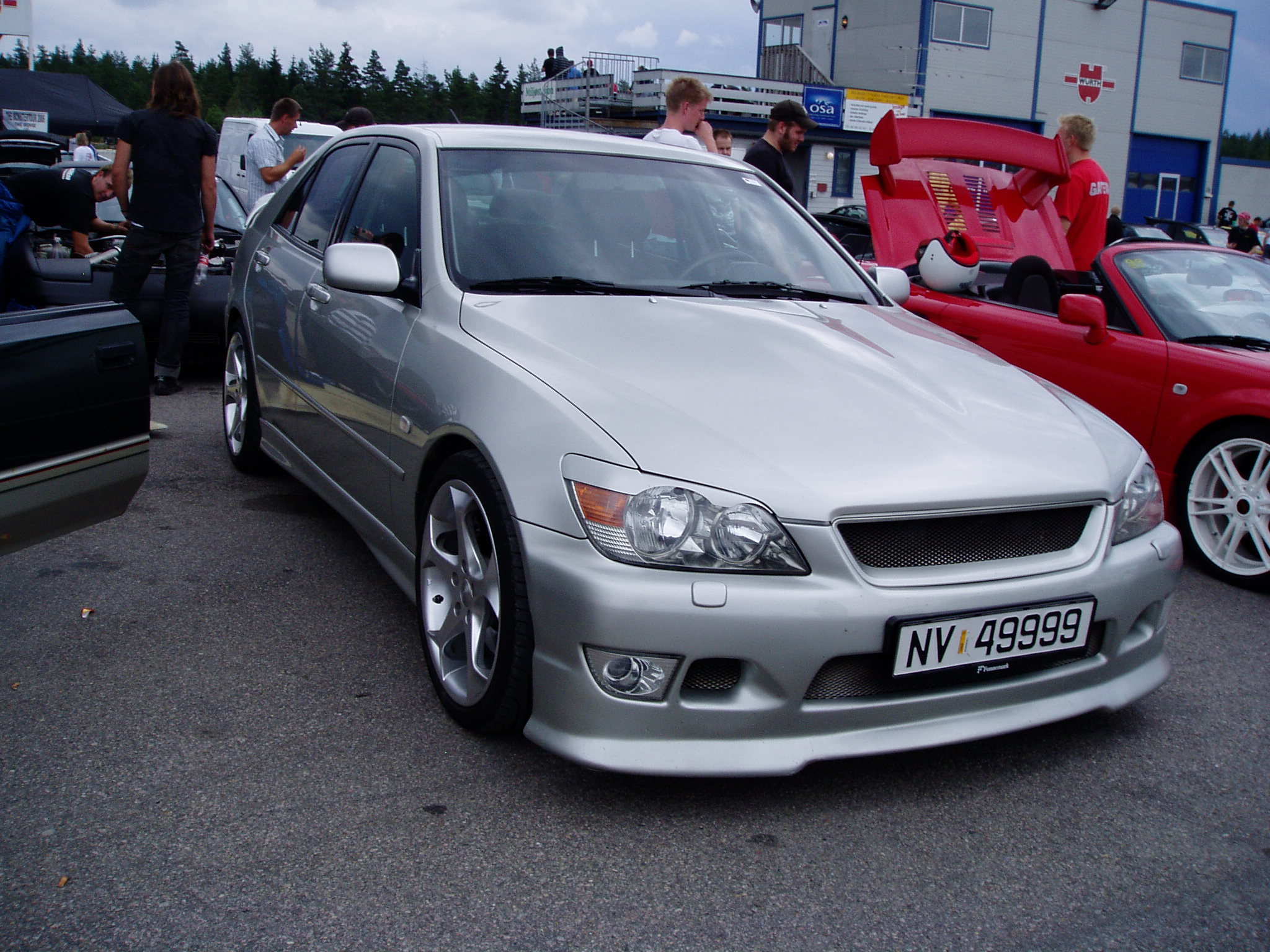 Fin lexus..vet ikke hvem..Edit: Ronny