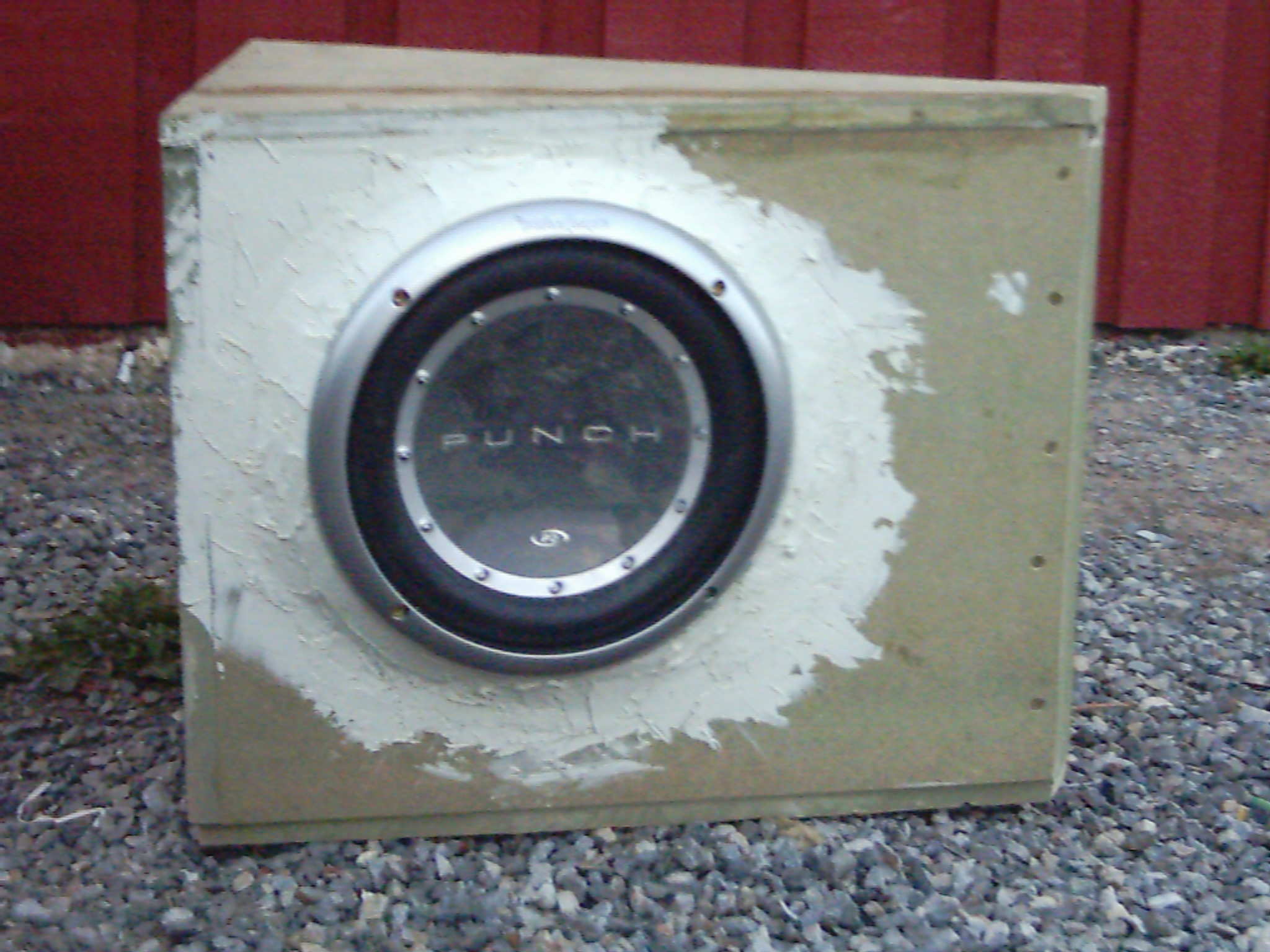 det blir 2 stykk av denne ;) ( blir støpt inn etter hvert