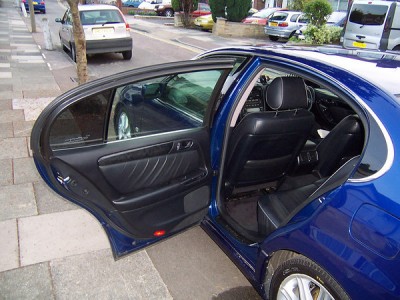 70707164-M.jpg