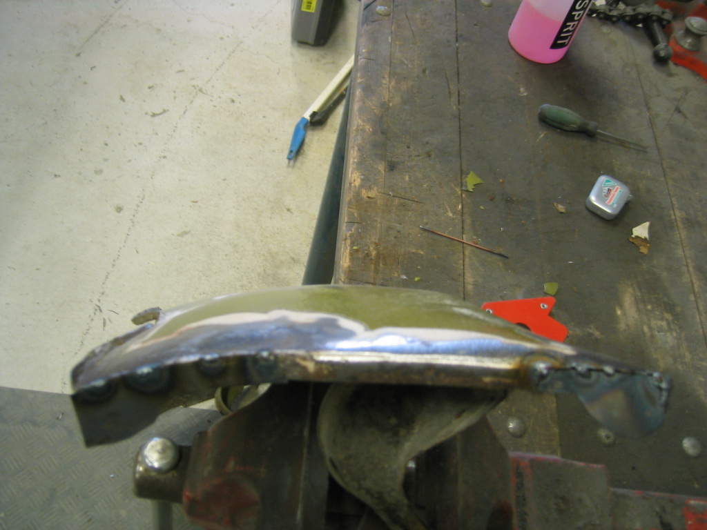 Festene var opprusta, der måtte jeg sveise nye.