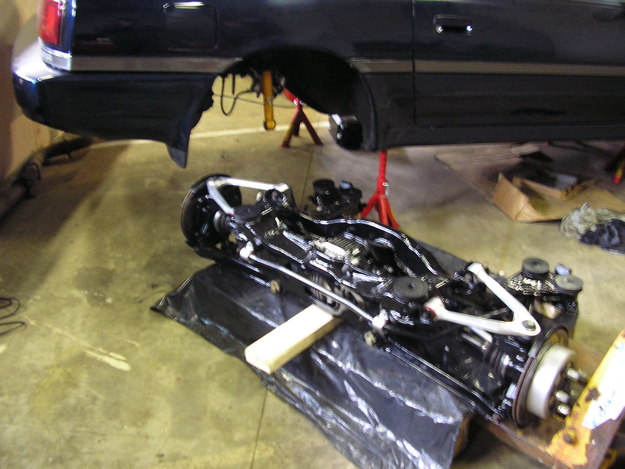 Subframe blir montert.jpg