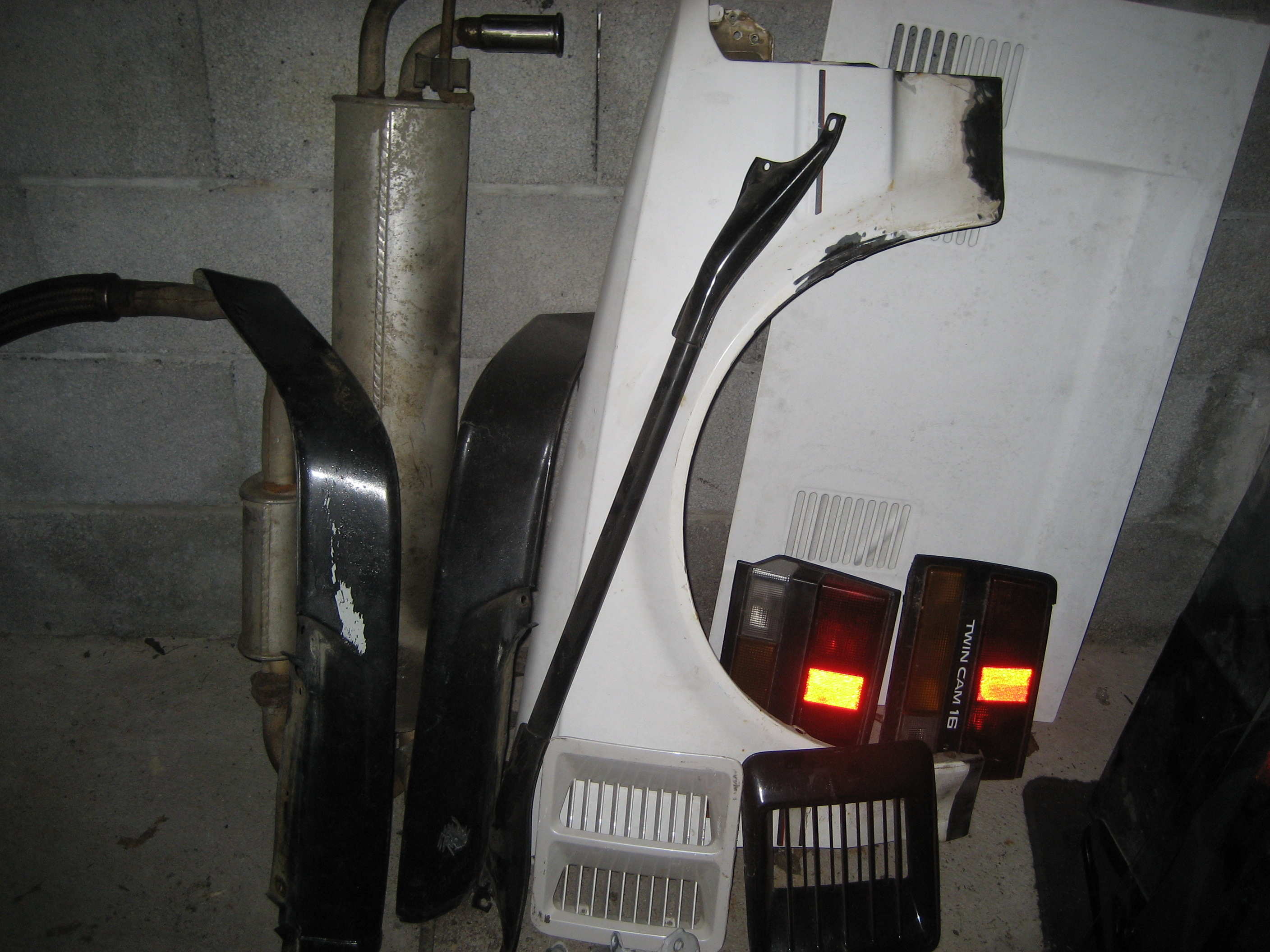 friske deler som var kjøpt inn til prosjektet.