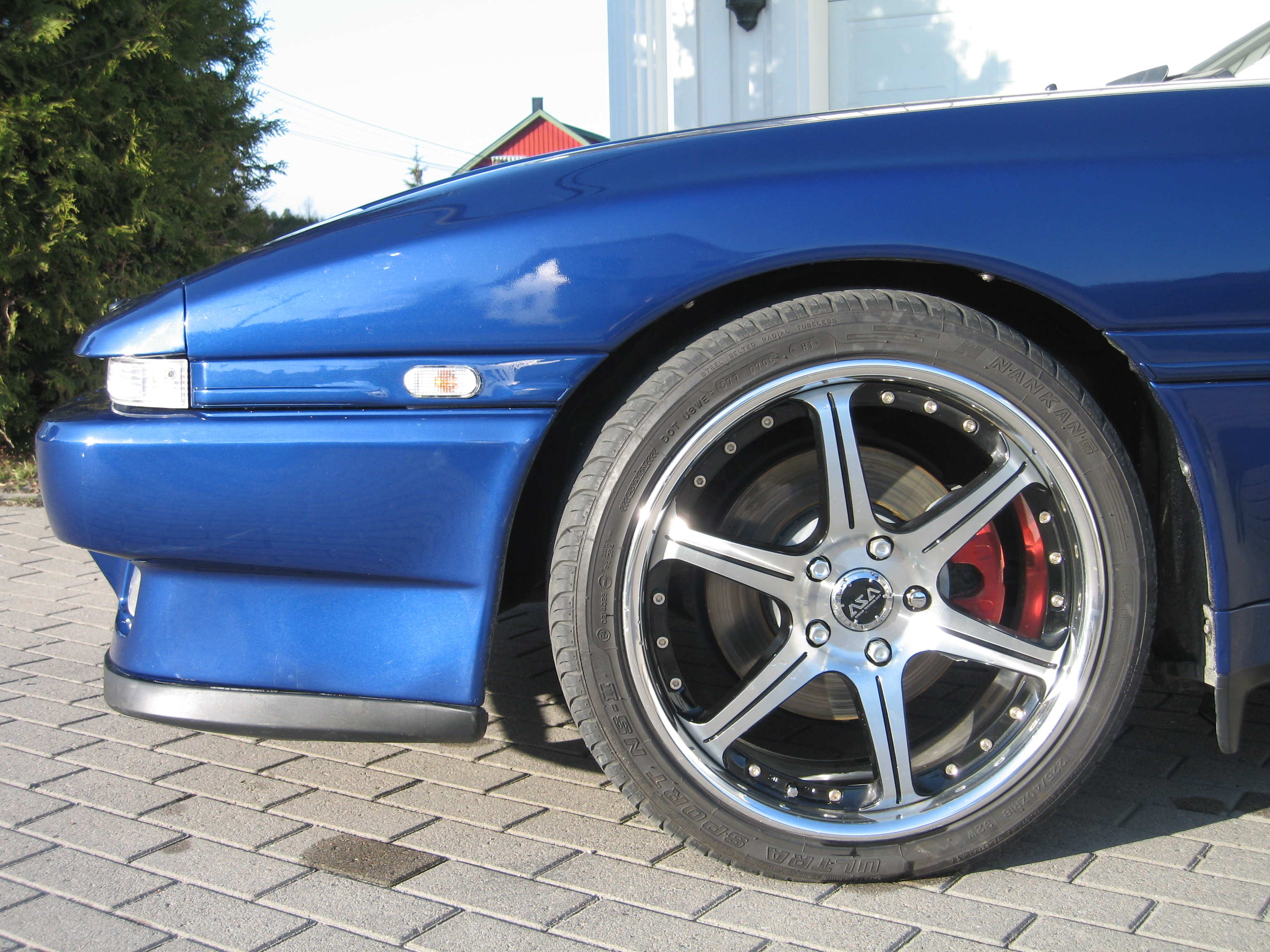 Passat blinklys endelig ferdig etter mye sliping og pussing før lakk