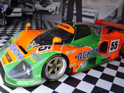 800px-787Blarge.jpg