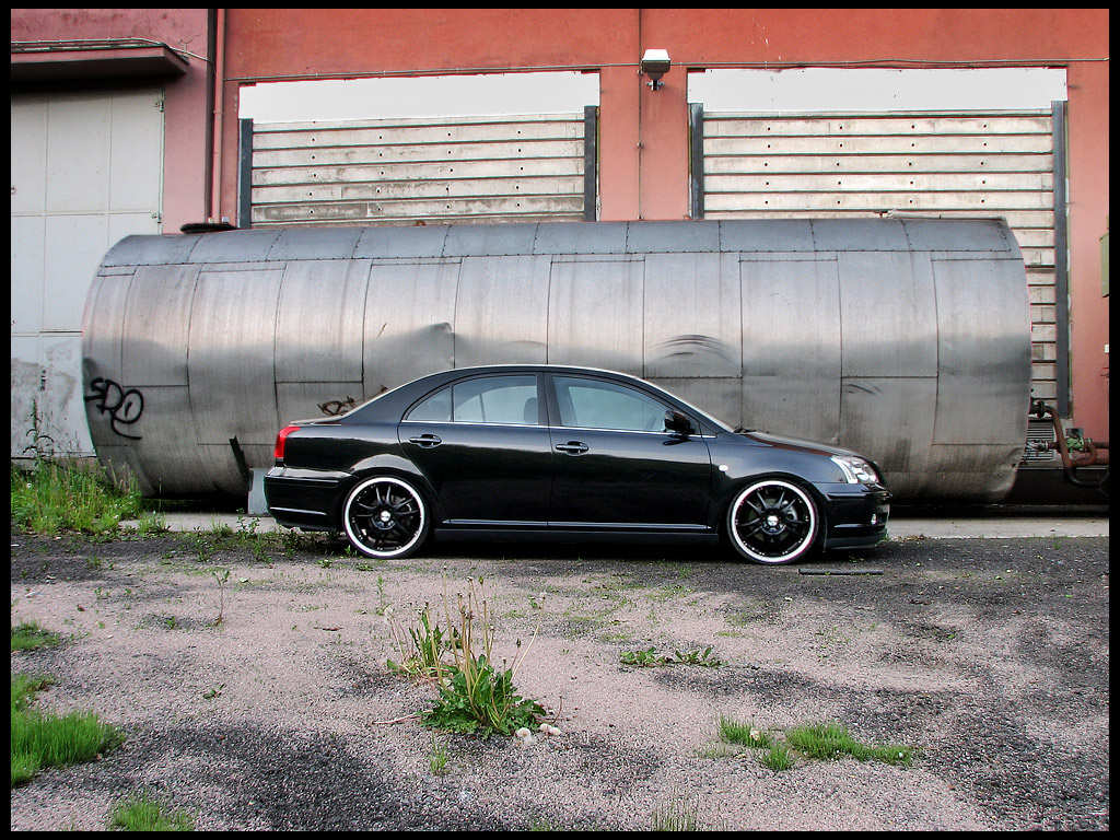 avensis seda sort felg.jpg