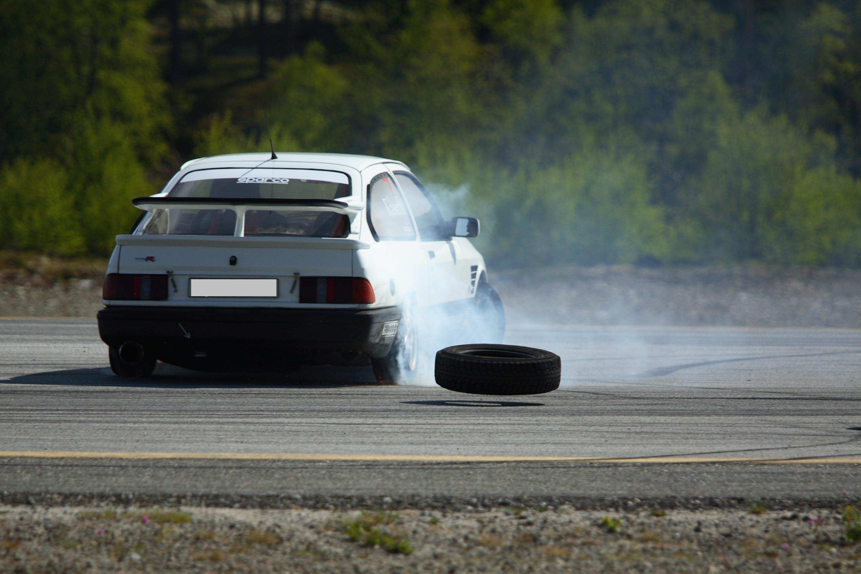 Punktering og flygende hjul :)