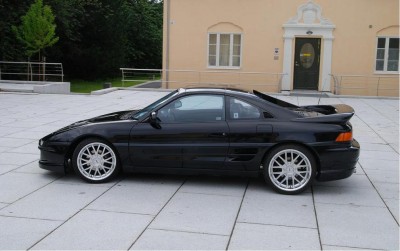 Her er etter lakkering. Etter min mening er bilen komplett nå, og trenger ikke sideskjørt...