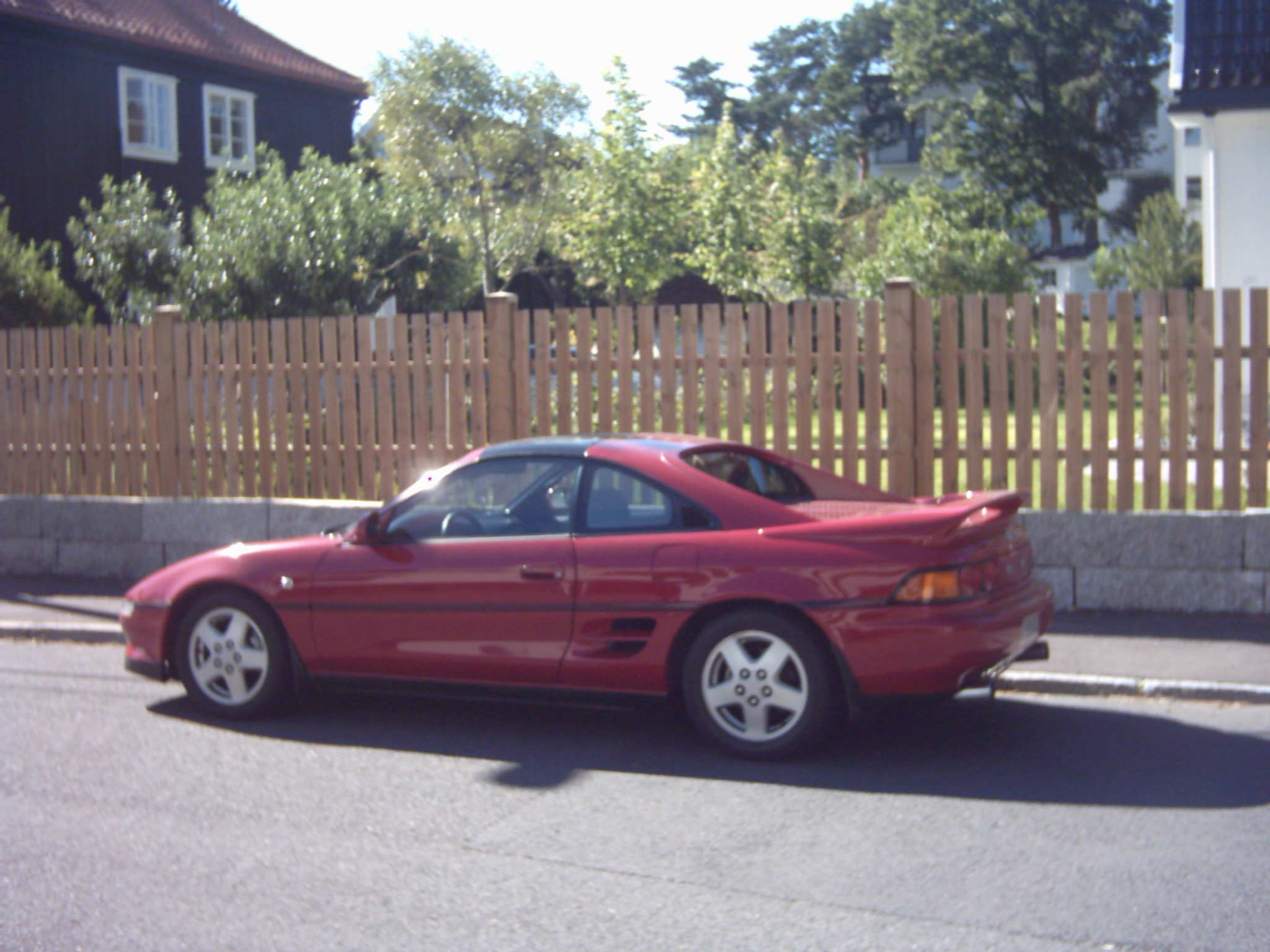 Bygdø v gjerde. siden- bakfra.JPG