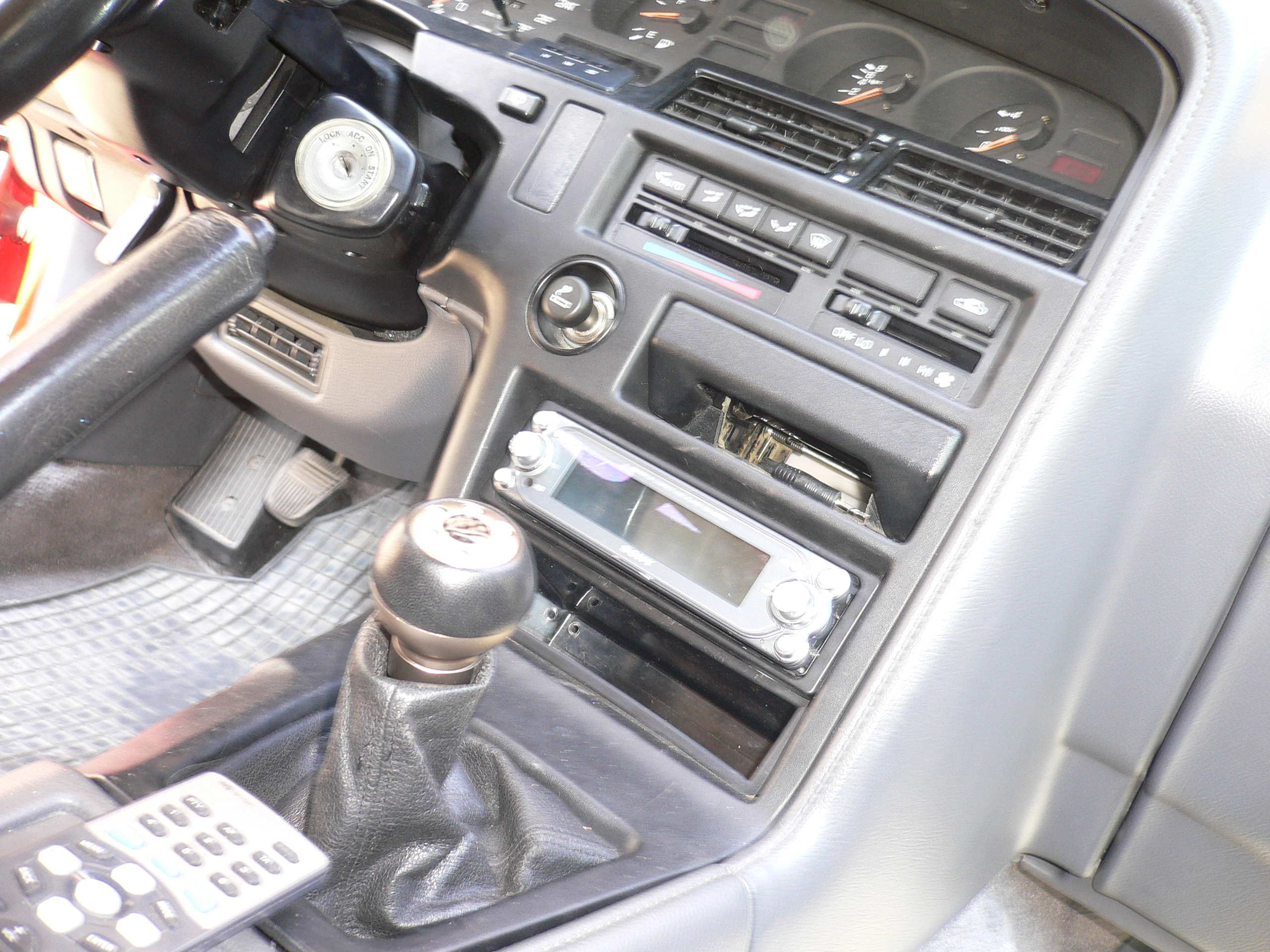 Korta girstang. Anbefales på det sterkeste. Girskifte ble fakta mye mer &amp;quot;tåit&amp;quot; ;)