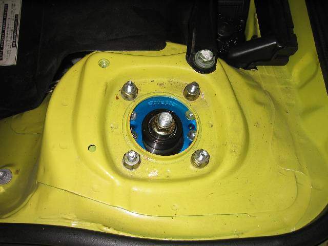 Hmm... kan justere camber her jo :mrgreen: