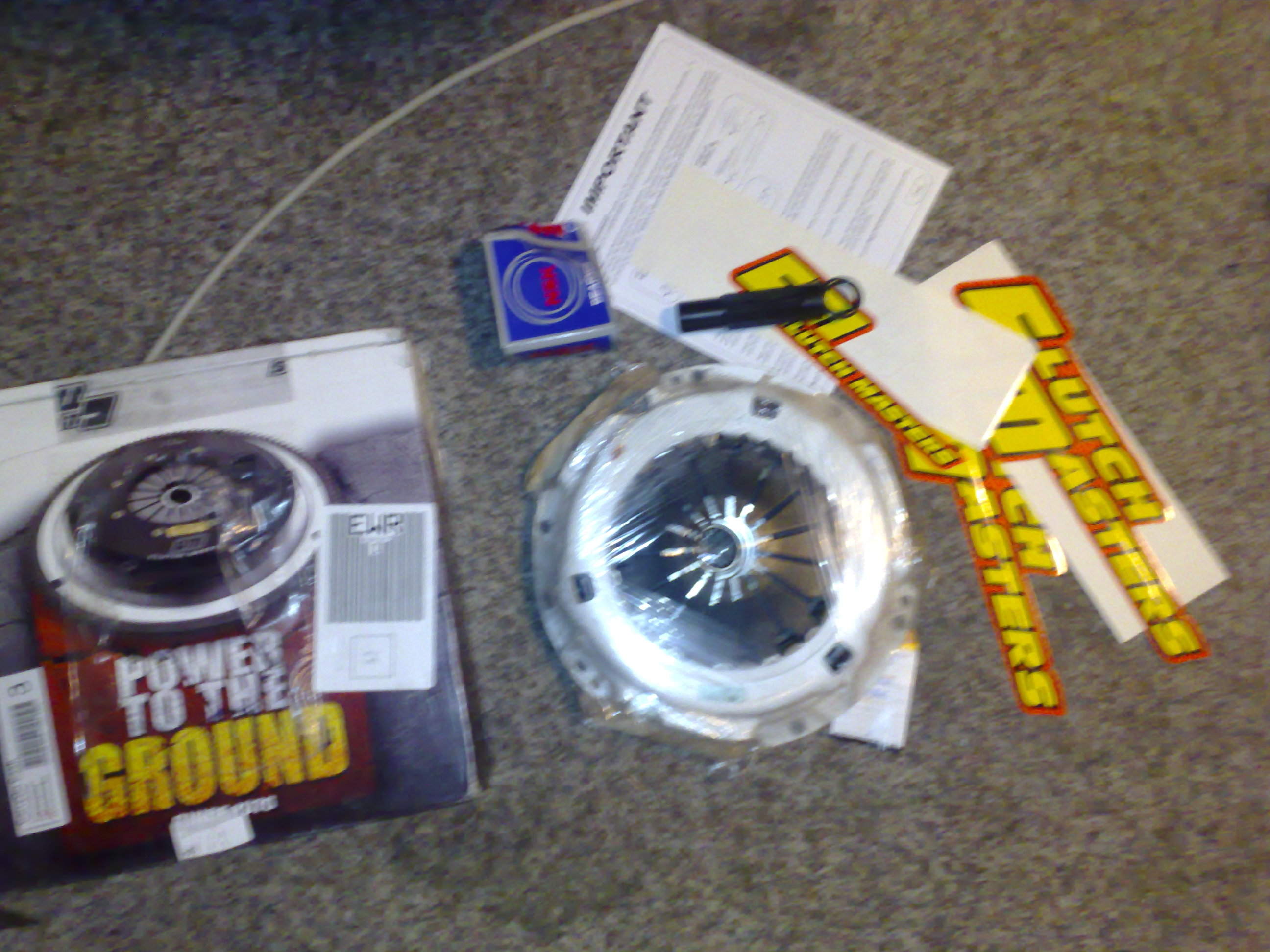 Ny Clutch kom i dag fra cLutchmasters. Spesial clutch for MR2 turbo, et sted mellom stage 4 og stage 5.