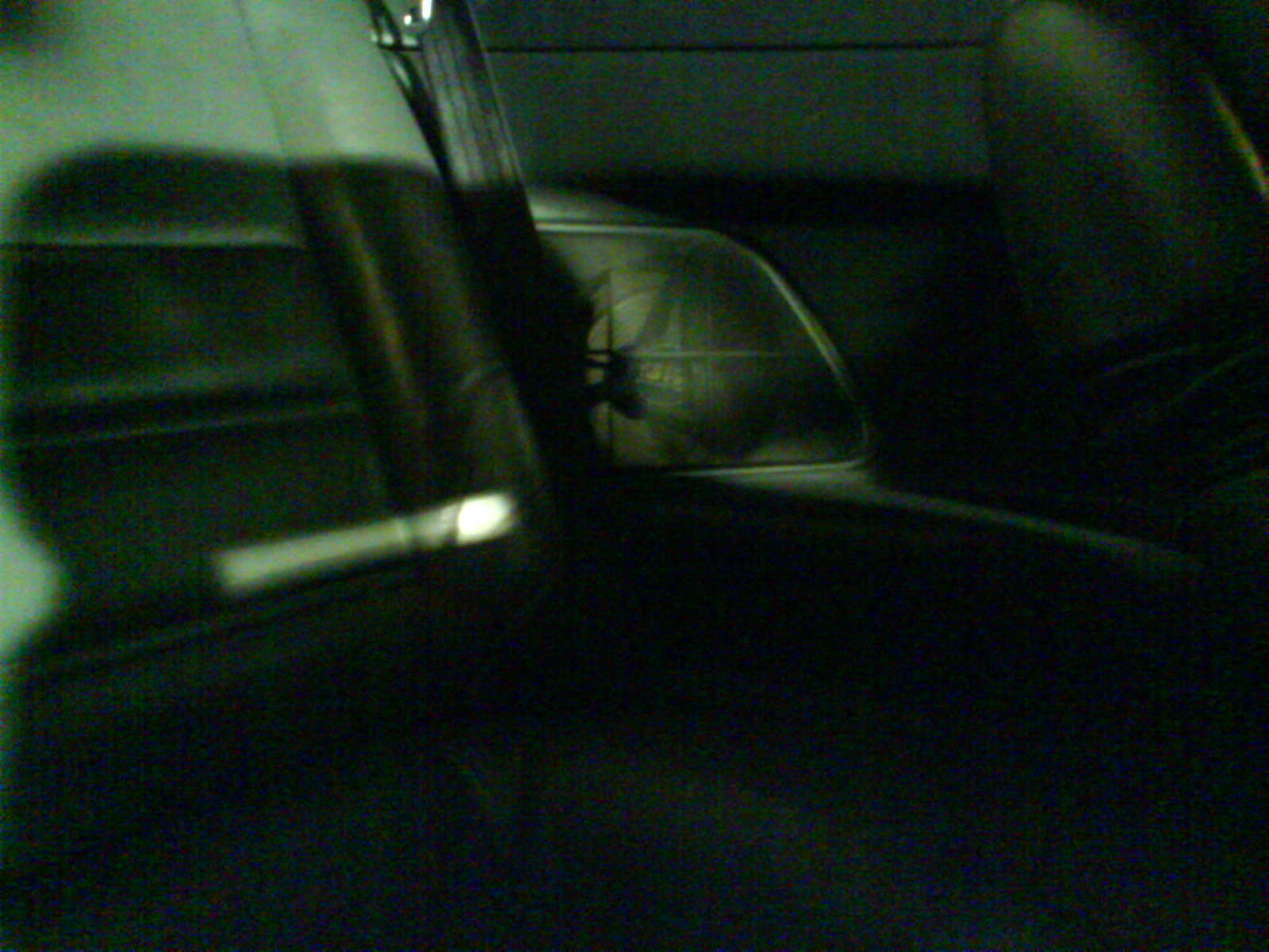 detta er baki i sida ved baksete