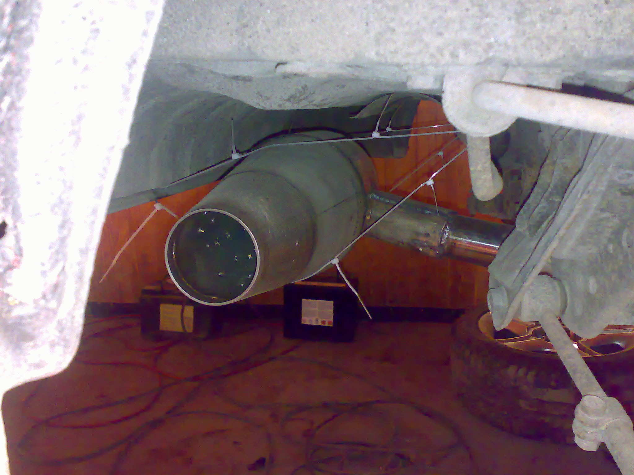 Dette brumla riktig koselig da jeg,<br />fyrte opp dyret.