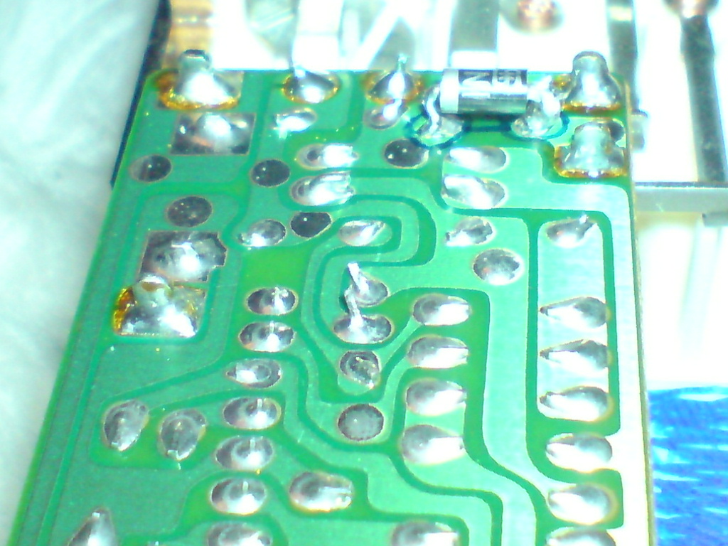 Legger ved et bilde til som ikke er speilvendt...