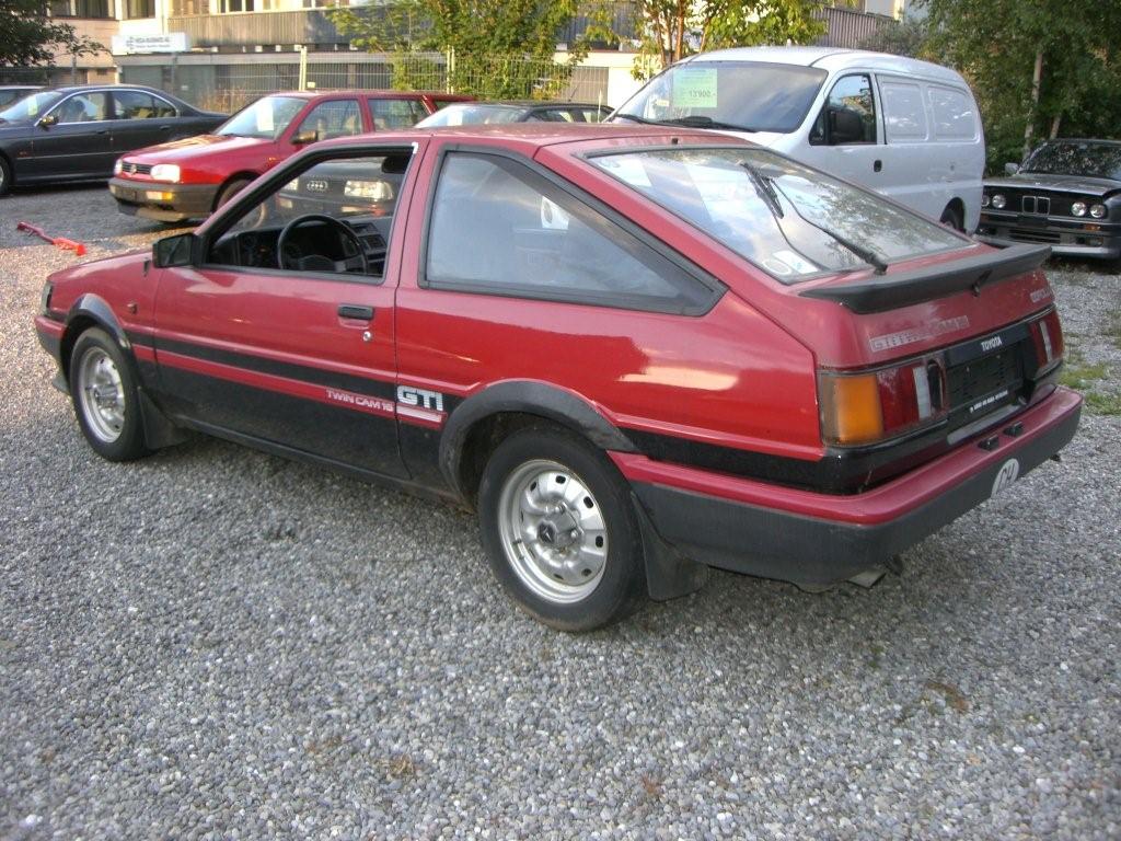 7toyota AE86.jpg