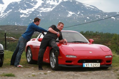 Brødrene tar ALDRI fri fra jobben...