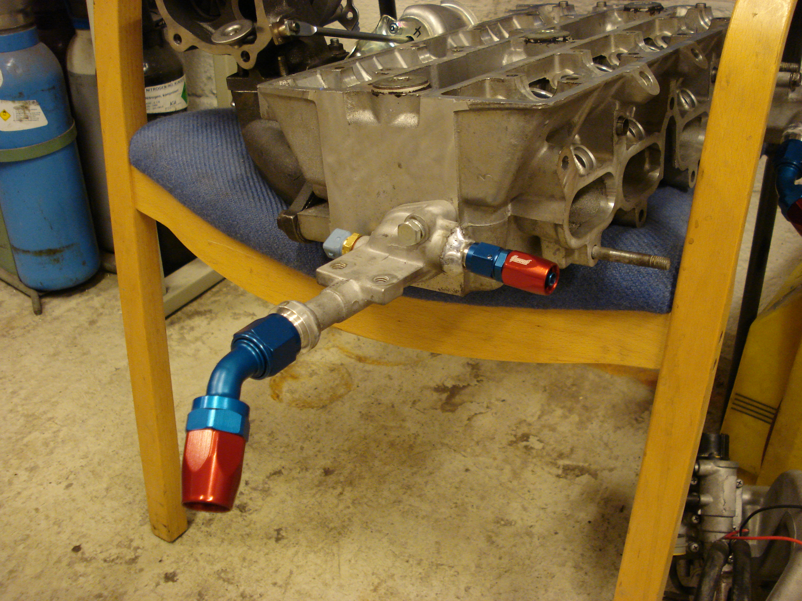 alt av vann er i an koblinger. dette til varme apparatet