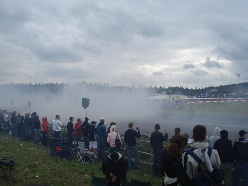 Slutt på Gatebil:( Masse burning:)