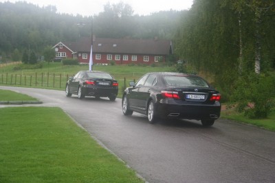 LS600H 6.jpg