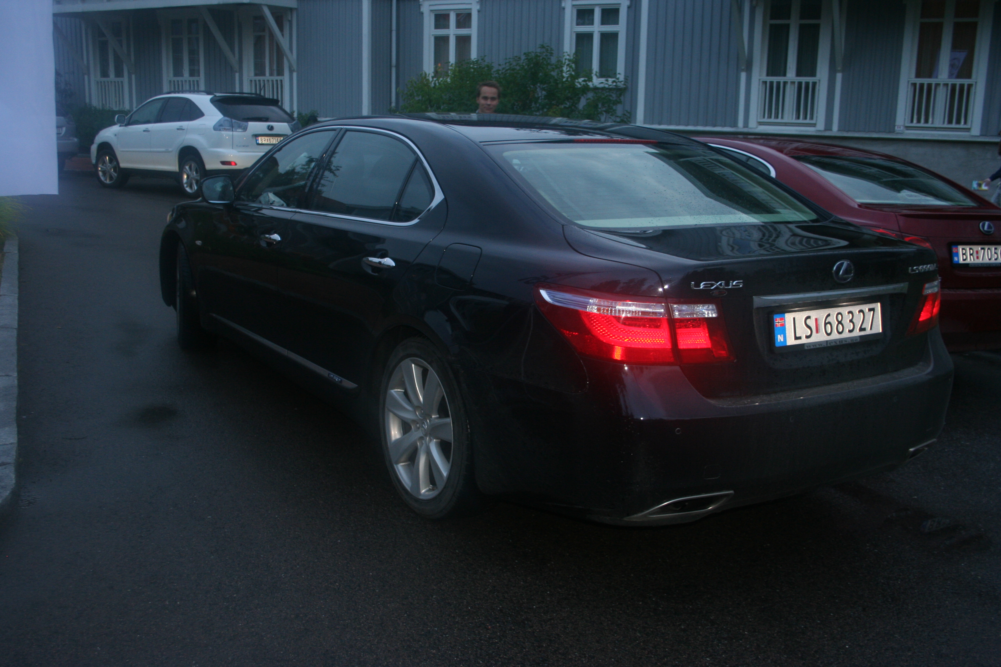 LS600HL 10.jpg