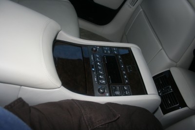 LS600HL 11.jpg