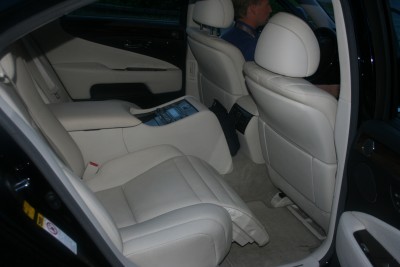 LS600HL 15.jpg