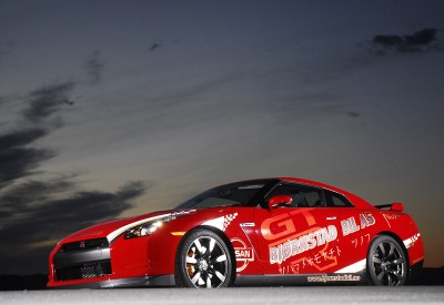NissanSkylineGT-RR35cweb.jpg