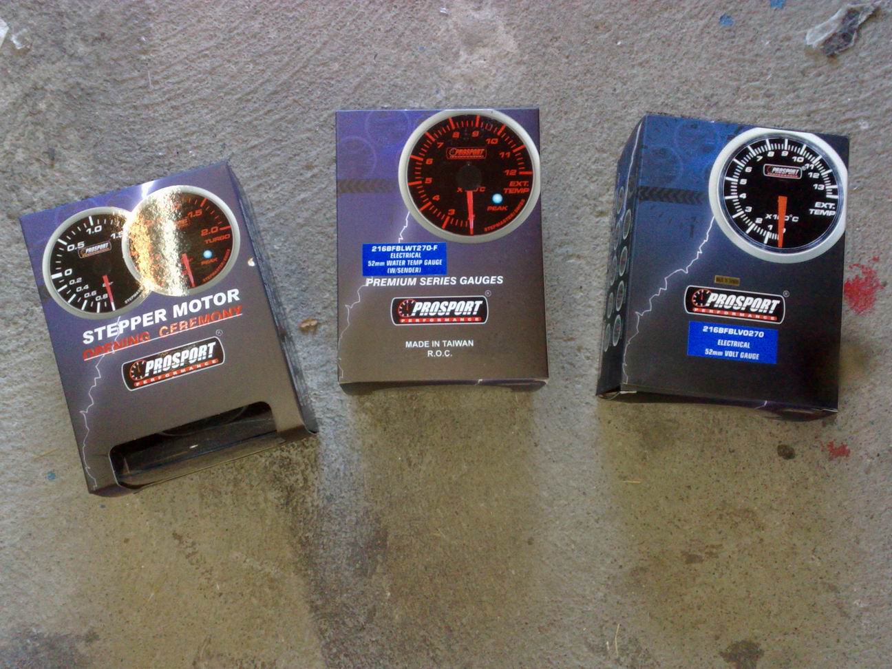 Målere. Oljetemp, vanntemp og voltmeter.