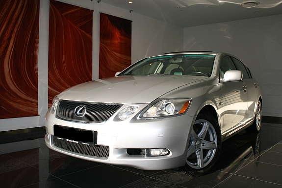 Lexus.jpg