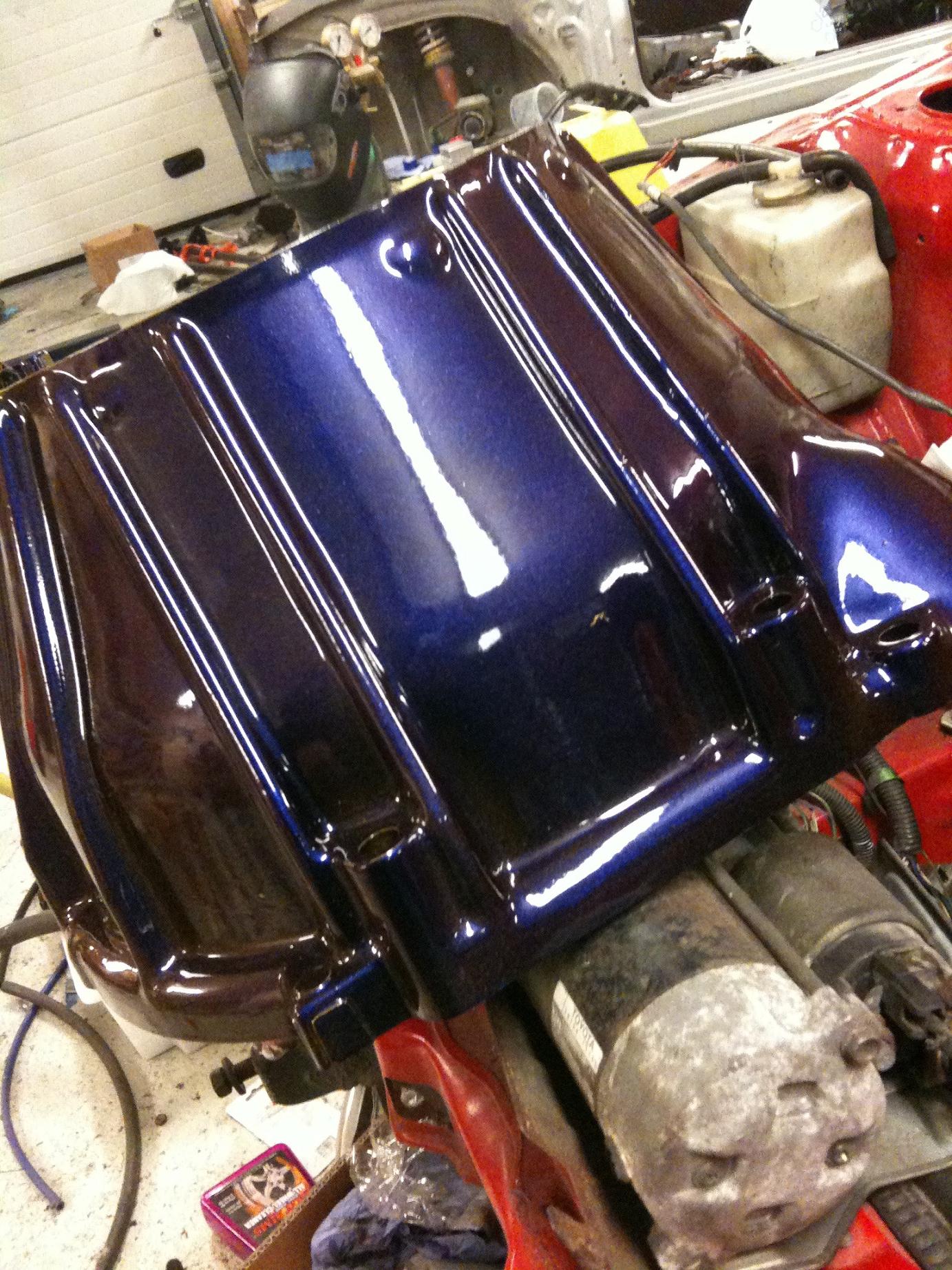 Nytt clutchhus som fikk en ny type kamelon lakk