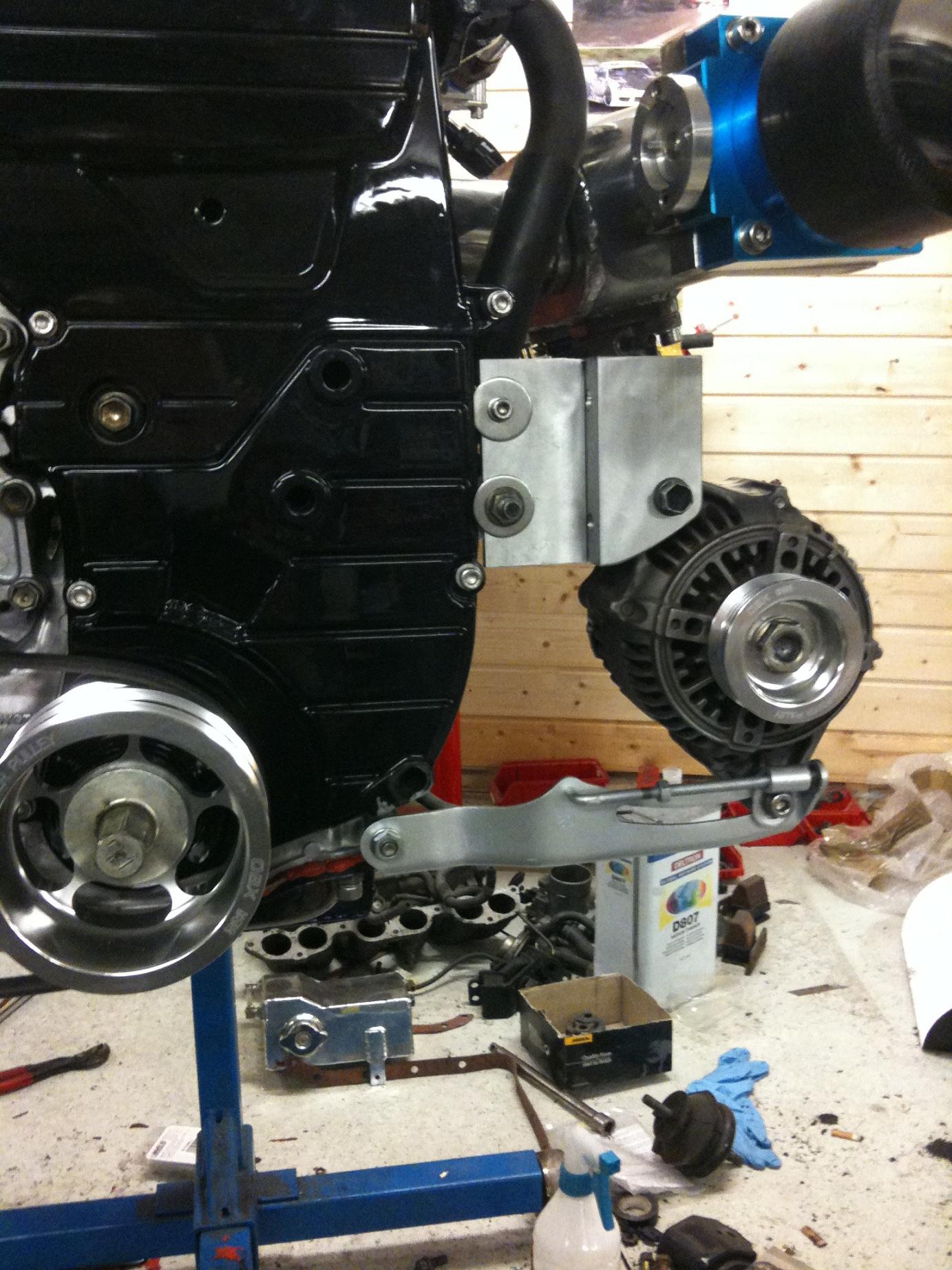 Måtte lage nytt dynamo feste..alu e fint.bare litt sveising igjen