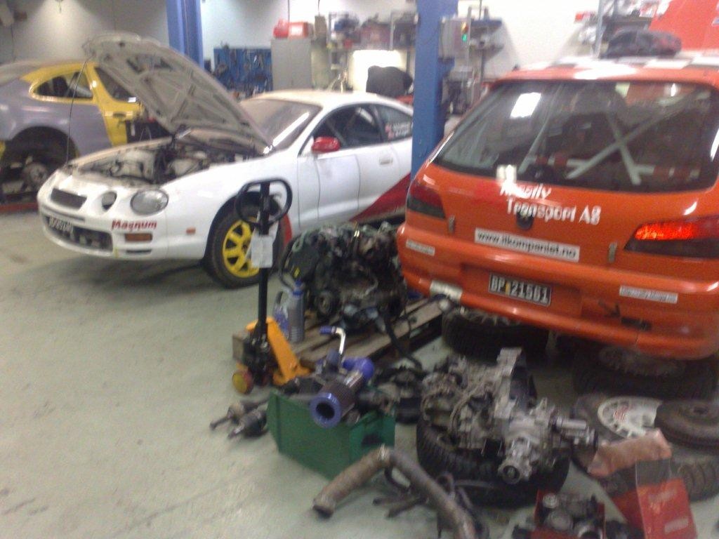 Alle deler er samlet sammen, i morgen begynner arbeidet.