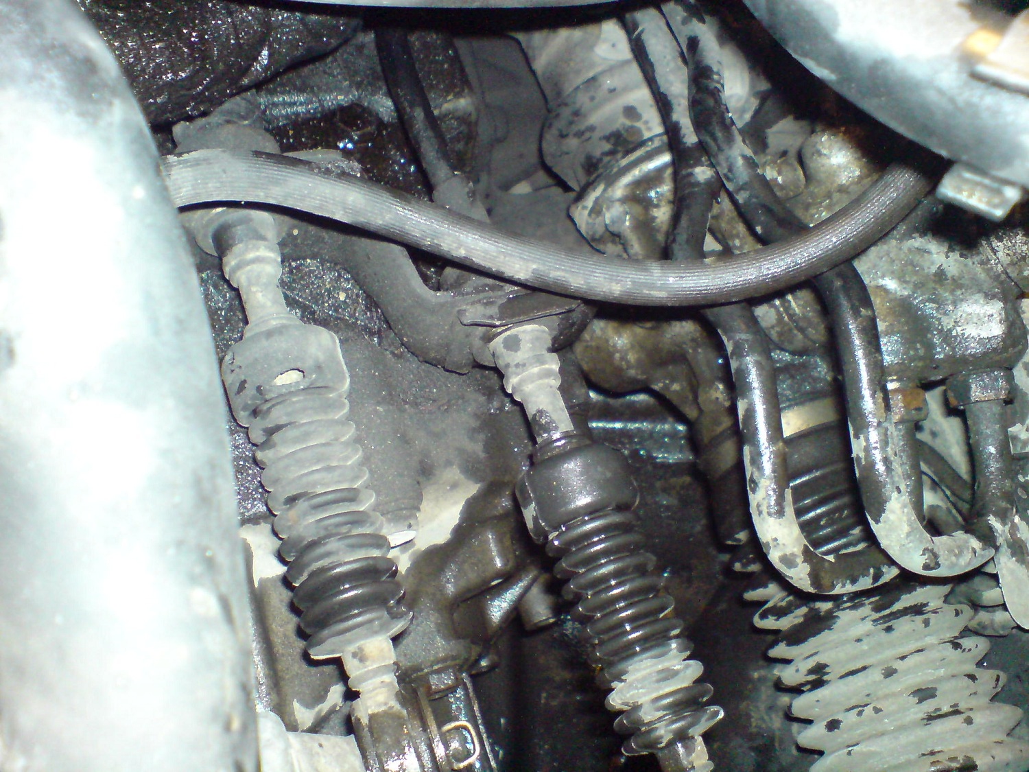 Fjernet kullfilter og flyttet slanger og ledninger